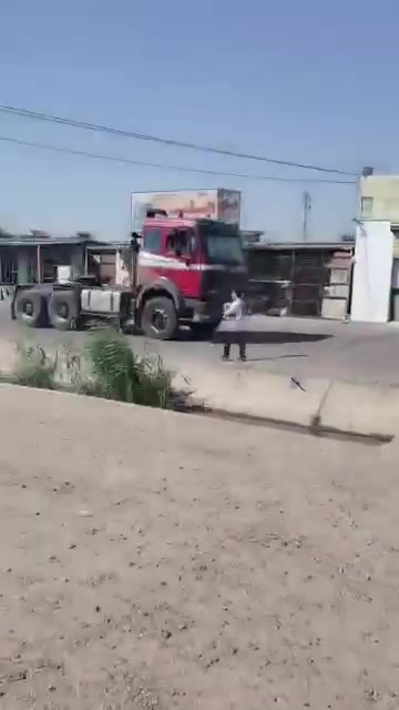 بيت البيع طابقين خمس غرف نوم فول خدمات العنوان بغداد التاجي هورباشه عنوع الرض عقد عل ١١٧ المساحه الكلي ٥٠٠ متر معه حديقه
***********
***********
