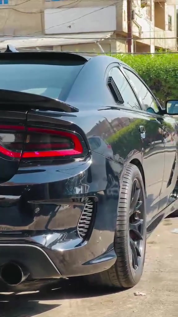 🔥 للبيع تشارجر سكات باك 2018 — وحش الـ 6.4 HEMI 🔥

💥 مكينة 6.4L HEMI
🏁 ماشية 82 ألف مايل
⚙️ 5 أنظمة قيادة
🎮 تشغيل عن بُعد
🎯 شفتات تحكم خلف المقود
💡 عدسات LED
🚀 مبرمجة
📡 هوائيات
🏎️ شوتة رياضية Racing
🛠️ إدامة كاملة من الحسام

سيارة قوية، مرتبة، ومجهزة وتجمع بين الأداء والفخامة 🔥
للشخص اللي يريد سكات باك حقيقية ومواصفات قوية.

📍 الموقع: بغداد
📞 ***********

نص مكتوب في الصور:
- en.bidfax.info/dodge/ BidFax.info
- en.bidfax.info/dodge/