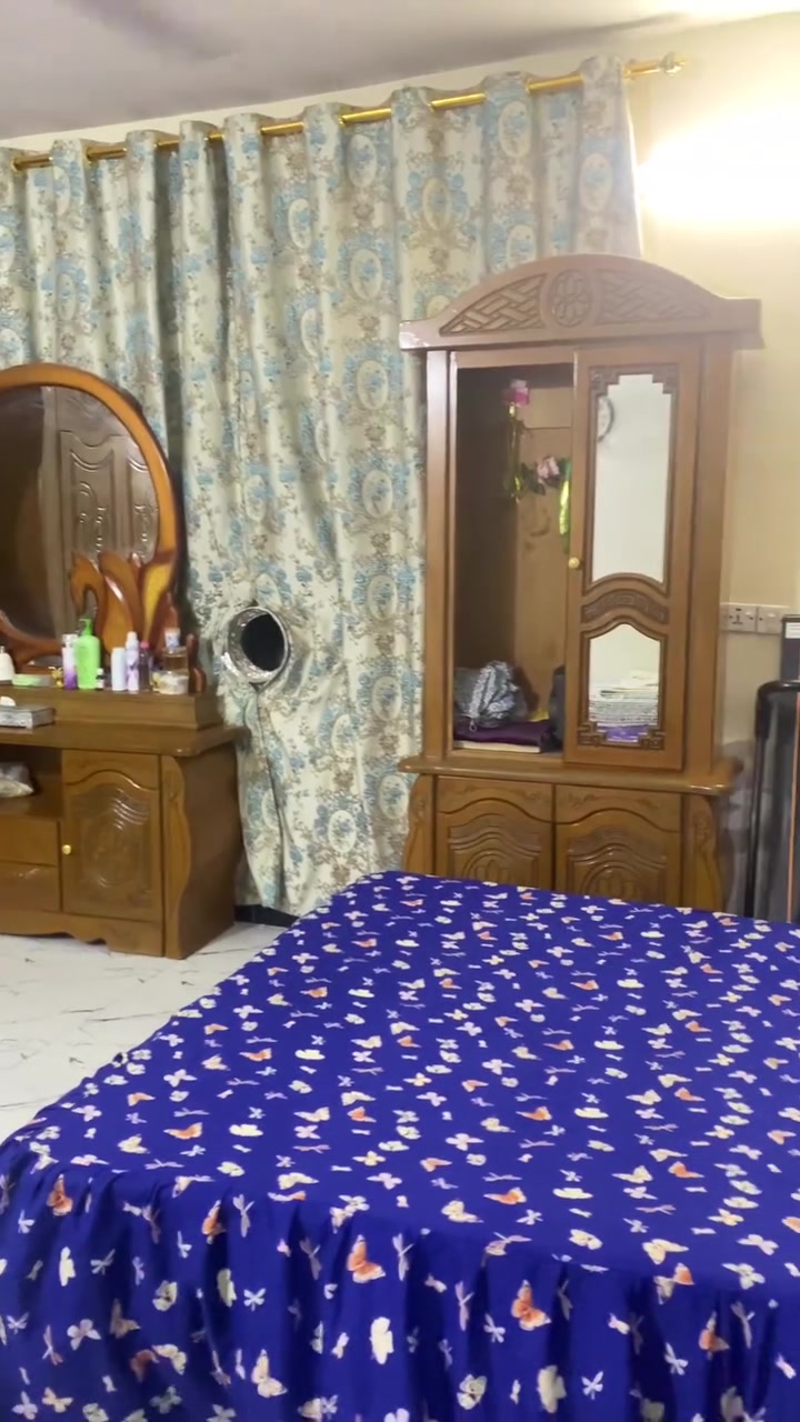 غرفه خشب إيطالي ب500 مكاني بغداد غزاليه رقم التواصل ***********
