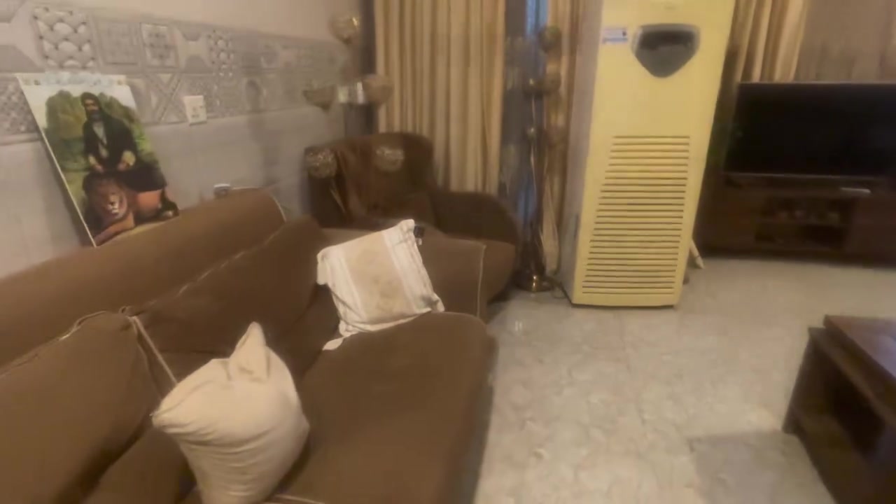تخم تركي • نظيف • داخله صاج وبلوك