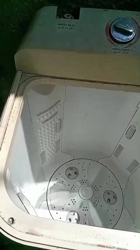 غساله كيوتو يابانية بس ألنشاف ميشتغل نضيفة بدون زنجار ب ٤٠.