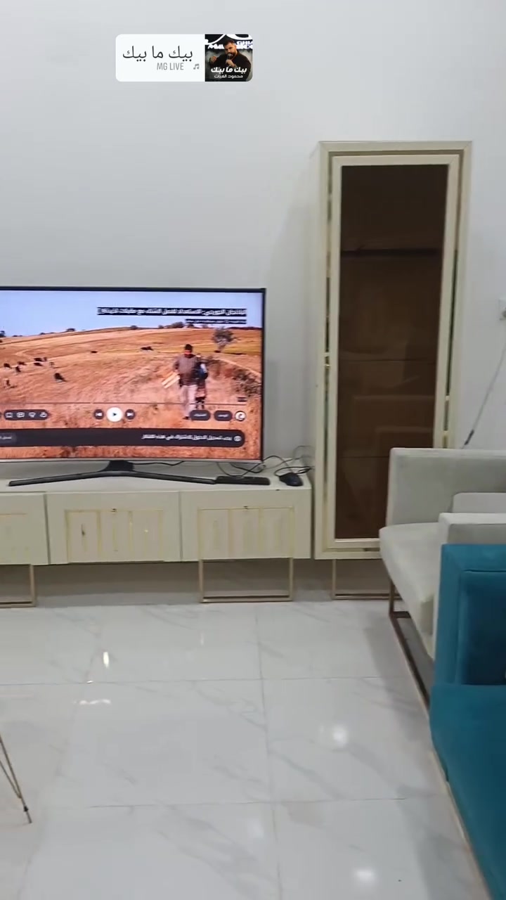 سيت استقبال ثقيل • شاشة سامسونج • تخم ١٠ مقاعد