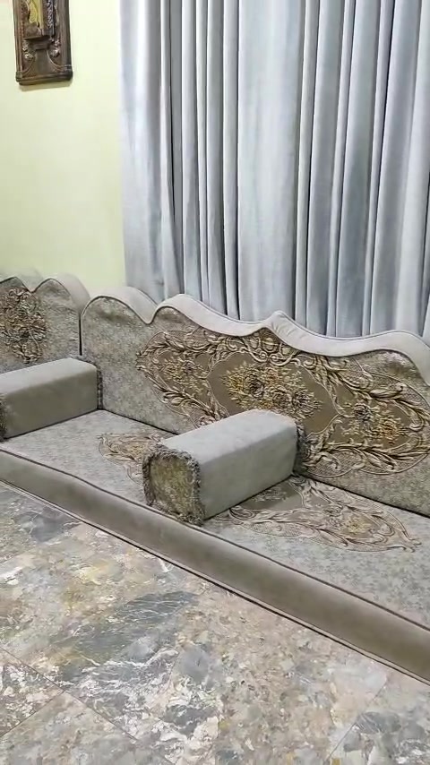 ديوان أرضي • ١١مقعد • بغداد العامرية