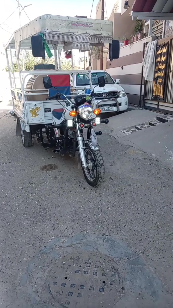 السلام عليكم ستوته لبيع نضيفه موديل ٢٠٢٦ شاشه اكتروني محرك ٢٠٠ الستوته نضيفه مال جناي السعر خاص الاستفسار على هاذه الرقم ***********
