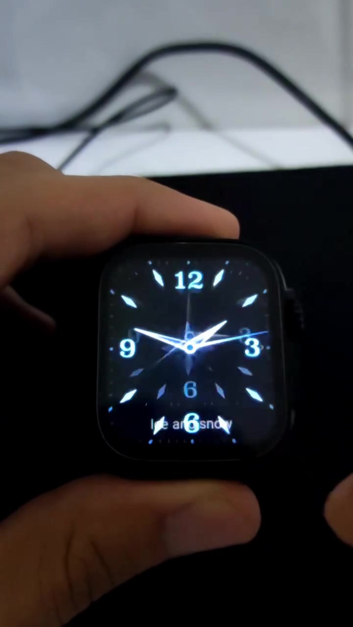 للبيع ساعة S8 Ultra بمواصفات تخبل وفول ⌚🔥
إذا تدور على ساعة عملية وتغنيك عن الموبايل بكتير شغلات، هاي الساعة طلبتك:
​اتصال مباشر: تدعم خط (شريحة)، وتكدر تتصل وتستقبل المكالمات منها مباشرة بكل سهولة.  
​نظام أندرويد وتطبيقات: نظامها أندرويد وبيها متجر بلاي (Google Play) تكدر تنزل من خلاله أي برنامج تريده، وبيهة معرض للصور.  
​صحة ولياقة: مزودة ببرنامج يحسب الخطوات وبرنامج يقيس دقات القلب، وياهة أدوات ثانية مثل الآلة الحاسبة والتقويم.  
​الملحقات: يجي وياها سيرين (حزامين) اثنين تكدر تبدلهن وتغير شكلها براحتك.
​💵 السعر: 75 ألف.
📍 العنوان: العمارة - الجمعيات.
🔍 الضمان: تجي تفحصها كدامك وتقتنع بيها يلا تاخذها!
📞 للتواصل: راسلني على الخاص أو على الواتساب: ***********.
