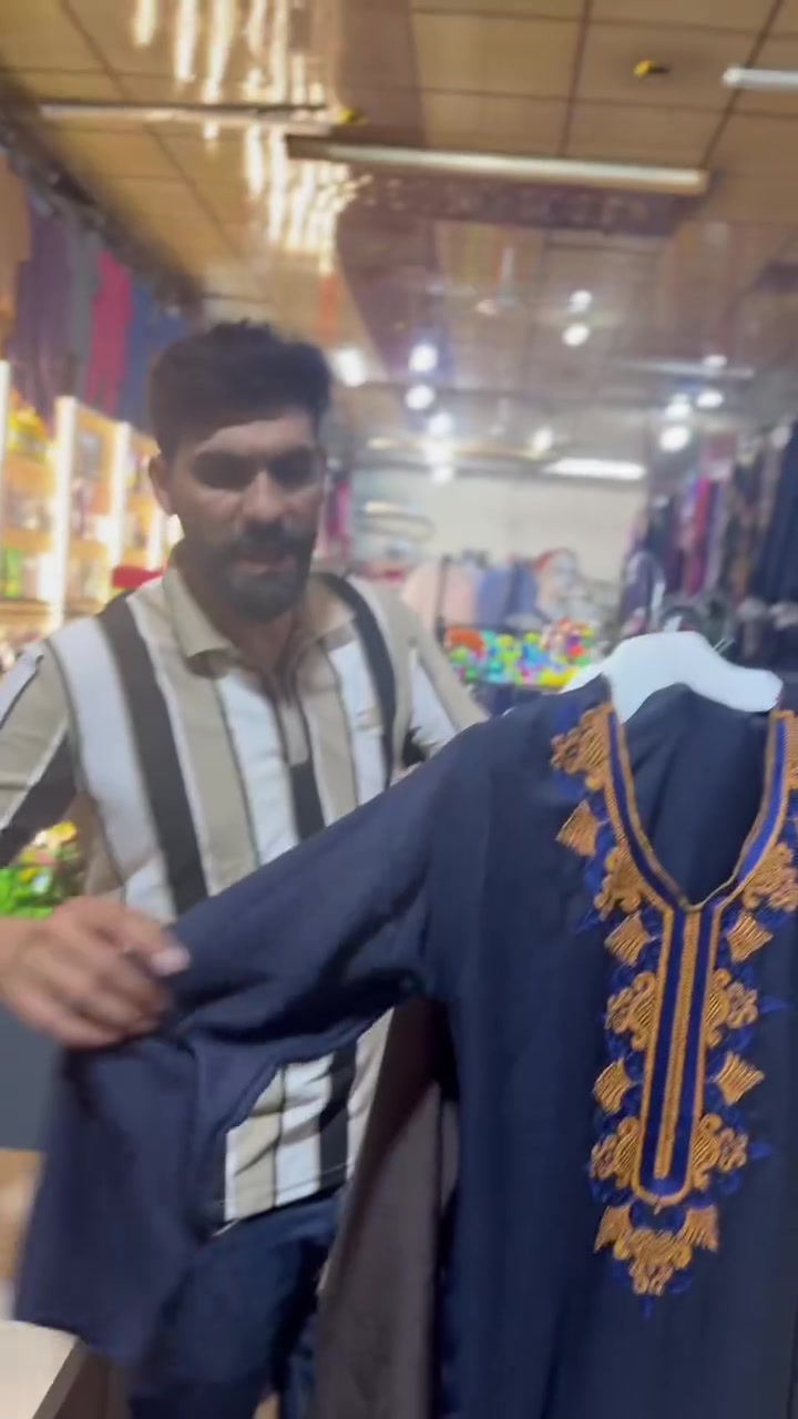 اللهم صلي على محمد وآل محمد عروضات يوم الثلاثاء عروضات نار عنوان كركوك واحد حزيران مقابيل ساحه الحصو ورمل ***********
