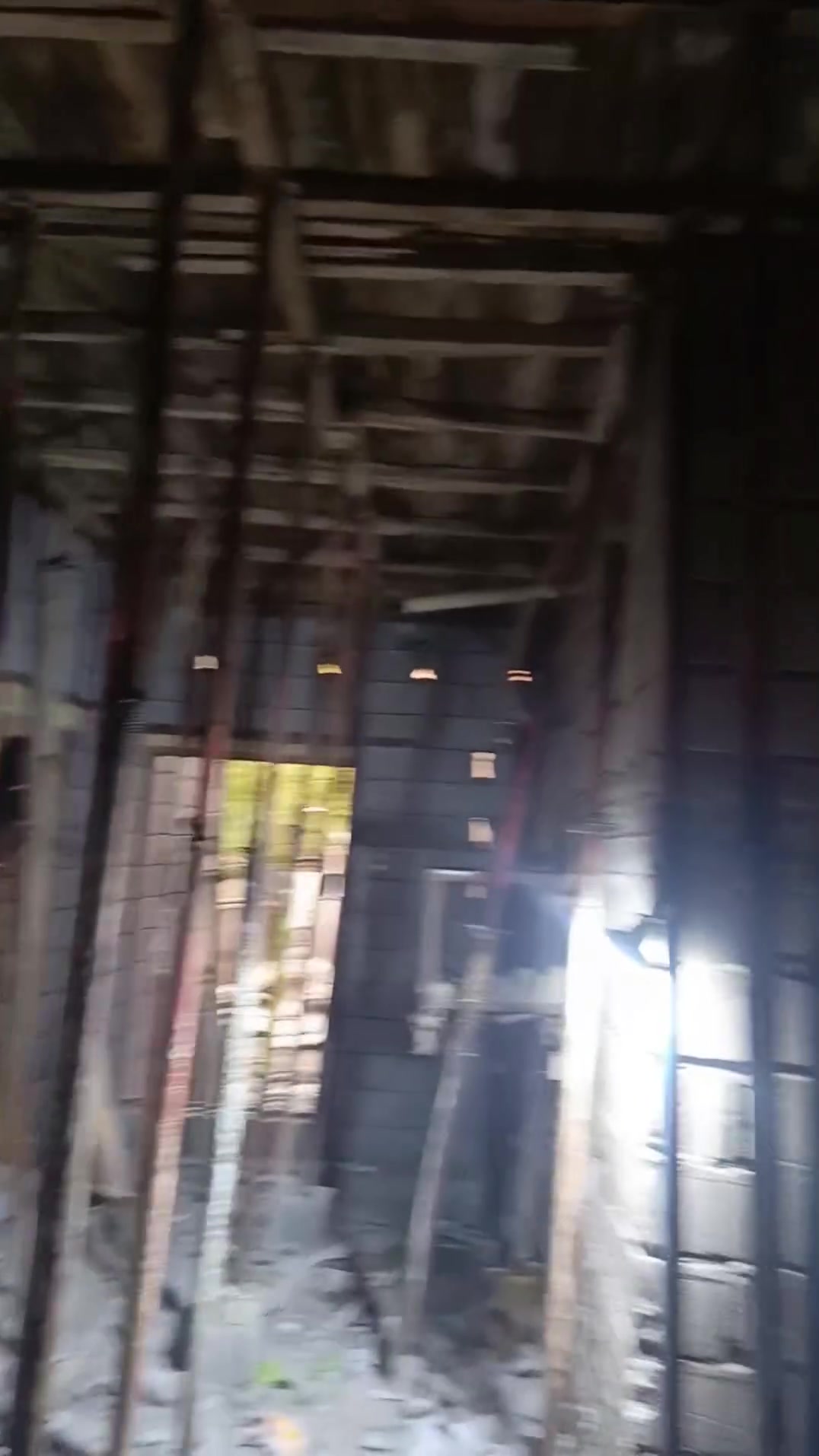 نجاره قالب • حداده تسليح • بناء كونكريت