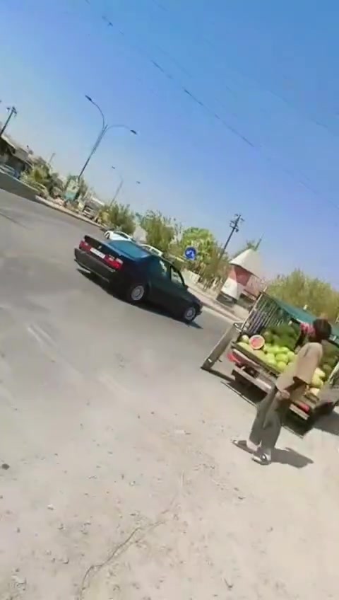 السلام عليكم بي ام دير محرك شرق تبريد بيع مستعجل هسه الراي يتصل السعر 30 وبيها مجال شرط تحويل بطاقه بنزين‏‪***********

