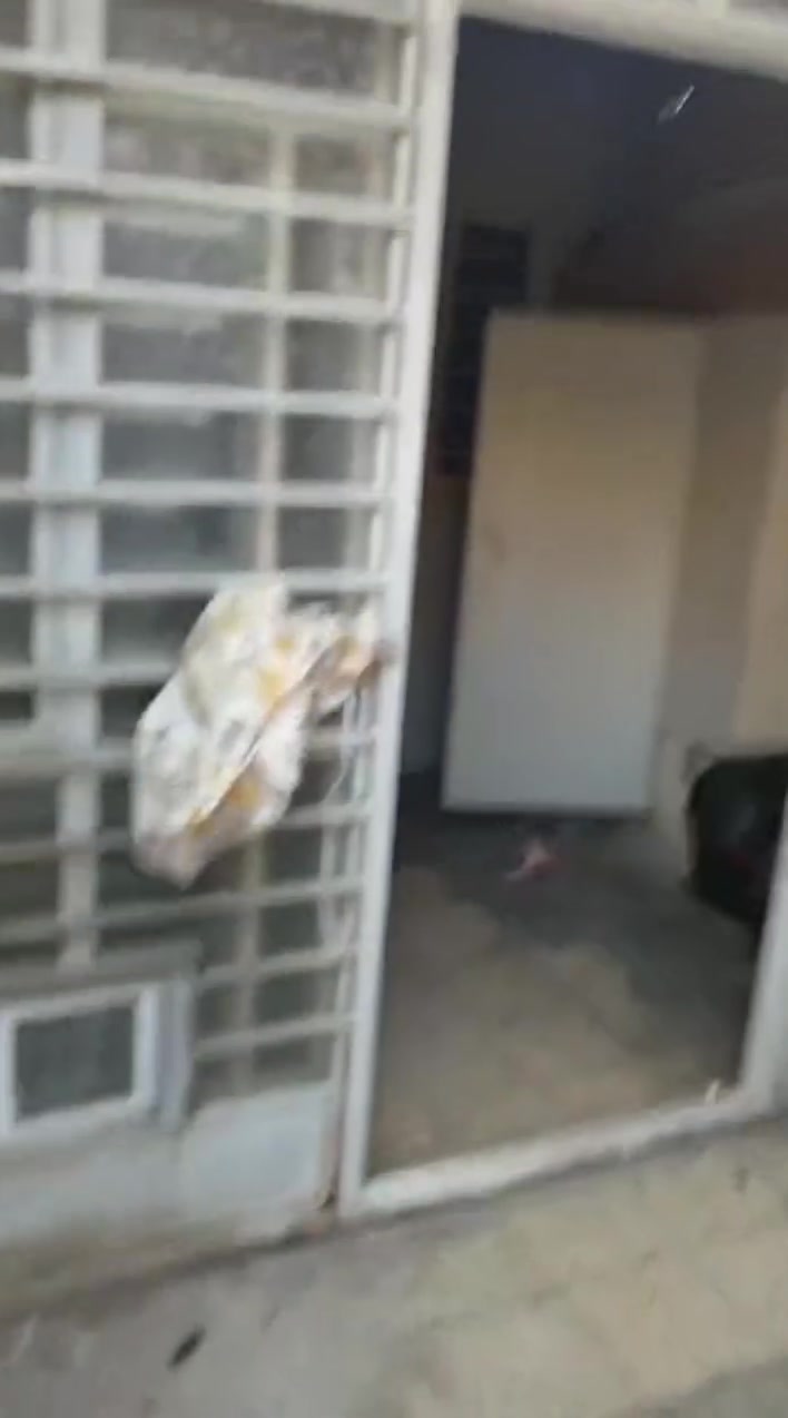 بيت طابق ارضي للأيجار ب 300 الف قفل بدون دلاليه التواصل مباشر مع صاحب البيت *********** الدوره الميكانيك
