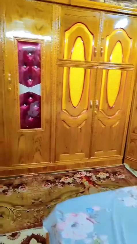 غرفه نوم للبيع نجاره عراقيه 100٪ سعرهه 500 وبيهه مجال للشراي العنوان بغداد _الباويه - شارع جامع الزهراء الاتصال على الرقم *********** بي واتساب فقط او اتصال ايضا الرقم الثاني متوفر ***********
