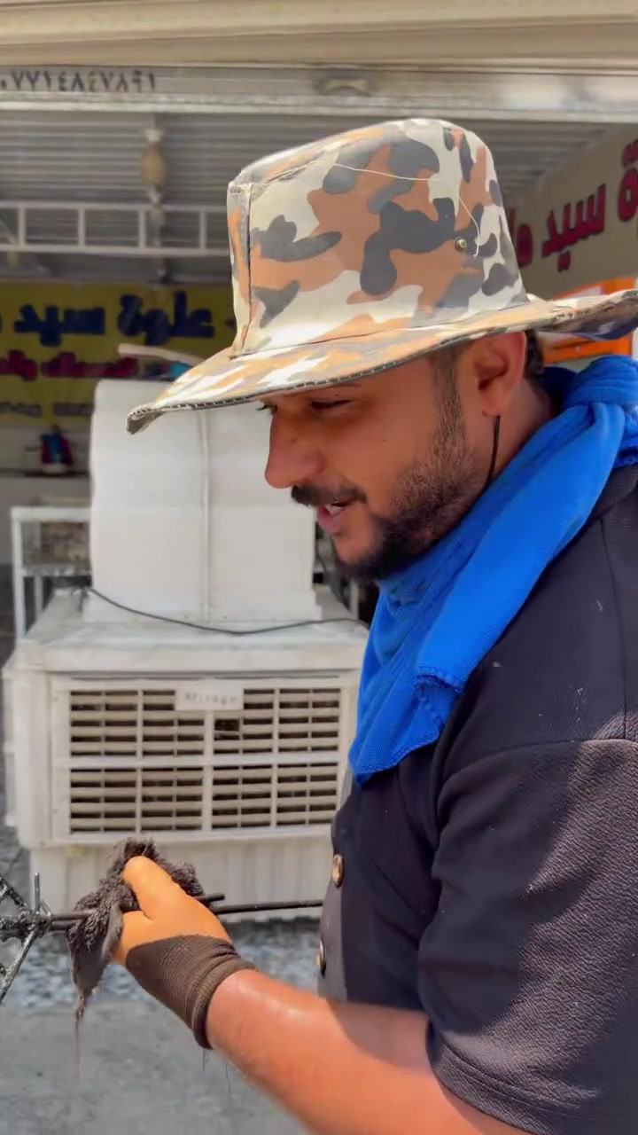 علوه سيد هاشم الاول عل عراق 
رجعنالكم من جديد 
يتوفر دجاج جميع الاوزان 
يتوفر سمك شوي درجه اولى 
ونضافه واحد على واحد  ✌️
***********
