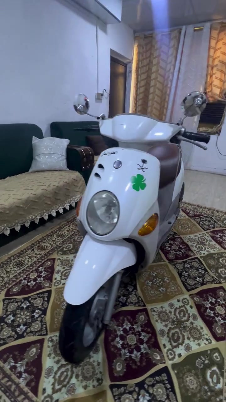 سلام عليكم درجة فله لبيع مكفوله كفله عامه موديل 2009سعر 950وبيها مجال مكاني بغداد دوره ابودشير رقمي***********

