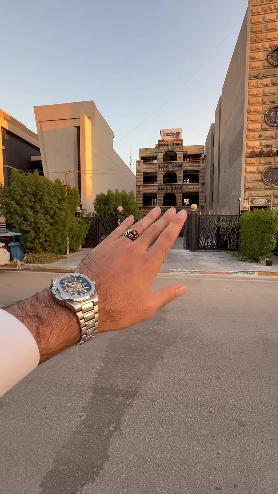بناية للإيجار
في اليرموك  https://wa.me/message/VO225N5GNDLMC1
