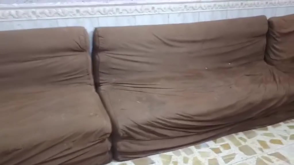 ديوان ارضي حجر الله شاهد يحمل وزن 150عوزه بس غسل البيع لضروف خاصه مستعجلين عله بيعته سعر 125 نهايته الموشراي لايكسر السعر الله يرحم والديكم متواجد على الفيسبوك رقمي ***********عنوان شطرى شارع جليل افضيل
