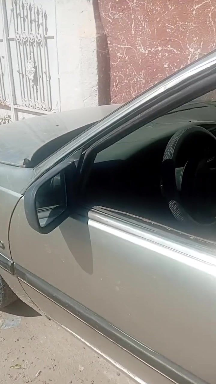 سلام عليكم اوبل اوميكه محرك 2000كير ومحرك جدد اصوليه بس سنويه مالتها ضايعه وبيها كتاب بس تحول تستلمها تحويل ثاني يوم مراوس مراوس هاذه رقمي ***********
