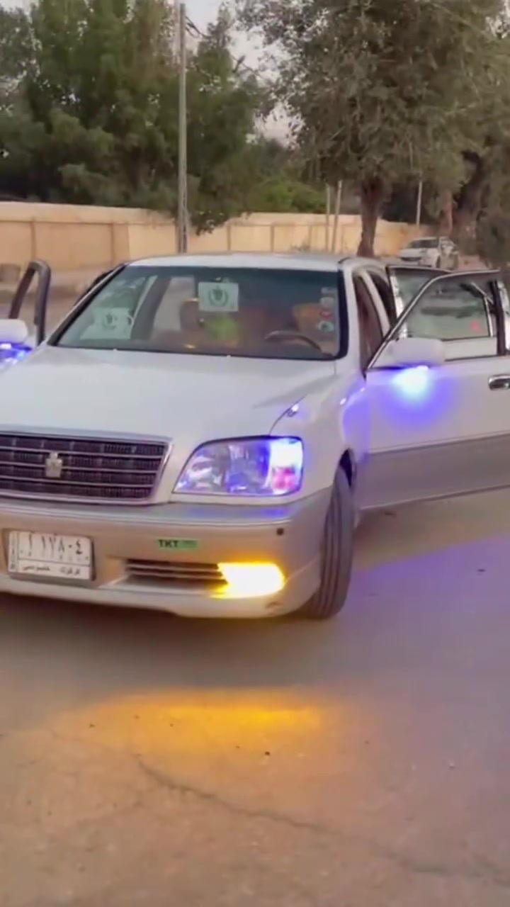 السلام عليكم ..  جنون ( ملكه)   رجاان اقره المنشور ياله تخابرني مووتخابرني وتسالني شبيه كاتبلك كلشي السعرر  95 وبيه مجالل 
قرار 48
تحوير نجف فوگ وجوه 

رقم كركوك مفحوصه ومدفوع كمرك وضريبه باقيه علا الرقم وين ميعجبك دك حااسبه 

مكينه ديفور الجبيرر مكينه وكيرر جدد 

شاصي 175

كير مكينه حداديه كله جديد 

✅  ♕  المواصفات ♕

تخمم تاير  جديد 

✅       : 3 دكم   : كرستال اصلل 

✅  مري شفط بلاد  

✅   دمام خلفي  (وبلوتوث بلاد بالشاشه

✅جاام اربعه كهربائي وحساس

✅حساس مانع انزلاق يعني سياره من تفتر تفصل وحدهي 

✅مثبت سرعه

✅ غرفة بيجي

✅ دبل شاشه. 

✅تحكم استيرن 

✅ برده خلفيه 

✅ سستم ايرباك

✅ ويل كب نجمه فره عكس 
 وبعد بيهه مواصفات ماذكرهن 

السعر$  ‏95  $وبيها مجال

سياره كفاله عده كص ربع من كدام الغد مال شاصي هيج كد شبرر مكصوص اثر ضربه ولباقي  مكفول 

العنوان : نجف ابصخير رقم التلفون *********** بي واتساب
