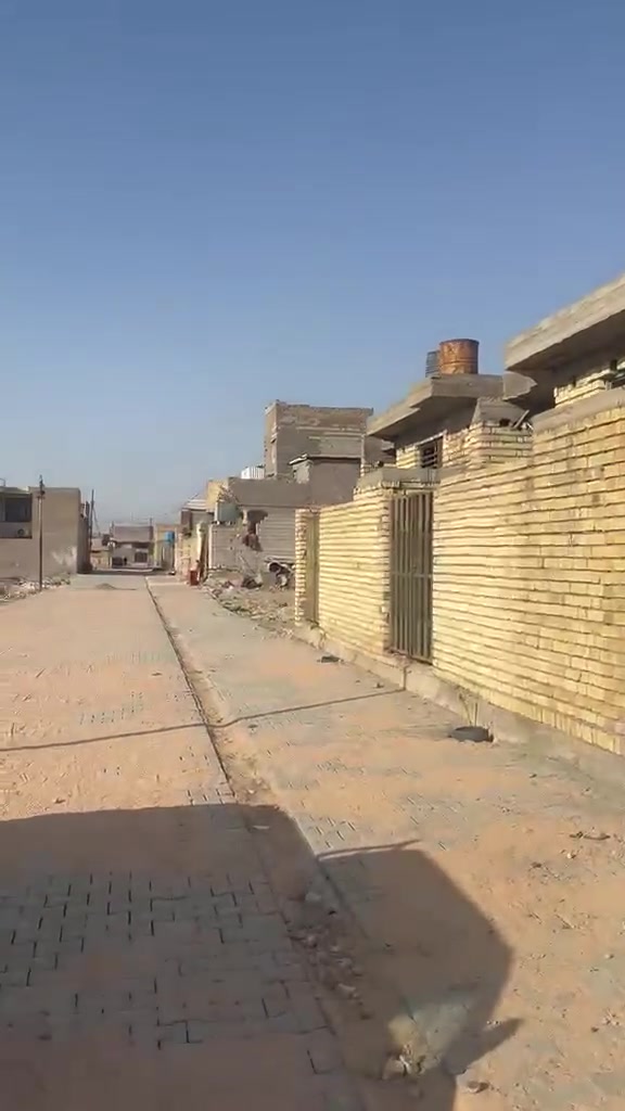 السلام عليكم بيت بشارع ابو احمد مقابيل المؤسسه واج6 ونزال 16 شارع ثمانيه متر مقنص كامل الخدمات بيت تسليم مفتاح حسب الطلب تريد بيع لك اياه على وضعيته ما يخليه يخالف المعلومات والسعر اتصل على الرقم***********
