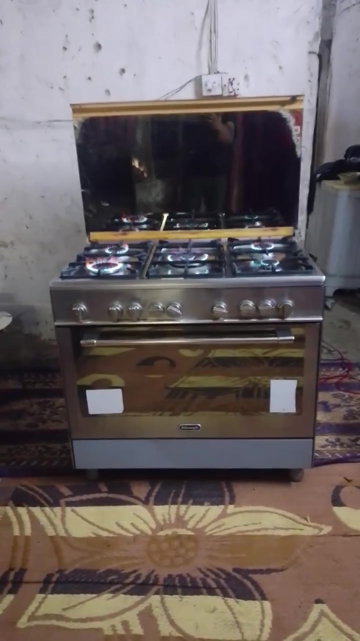 سلام عليكم طباخ جديد سعر125وبي مجال عنواني بغداد لحسينيه راشديه تعليقات ماقره لي يريده يخابر موجود واساب رقم ***********
