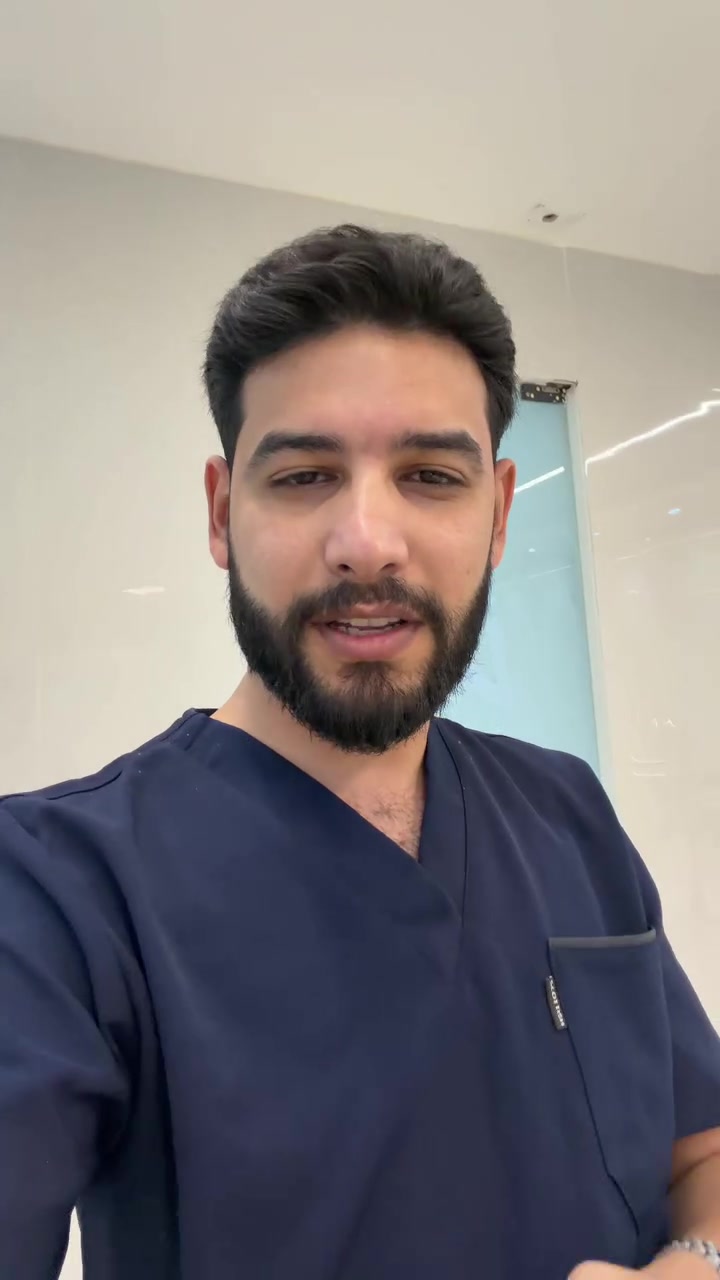 لا تغطيها ... ازرعها وتباها بيها ✨
كثافة واتجاه شعر طبيعي مطابق تماماً لاتجاه شعرك الاصلي 
احجز استشارتك المجانية *********** - ***********
📍 حلة - شارع ٦٠ مجمع الرشيد الطبي 
زاركون لزراعة الشعر والتجميل والليزر
