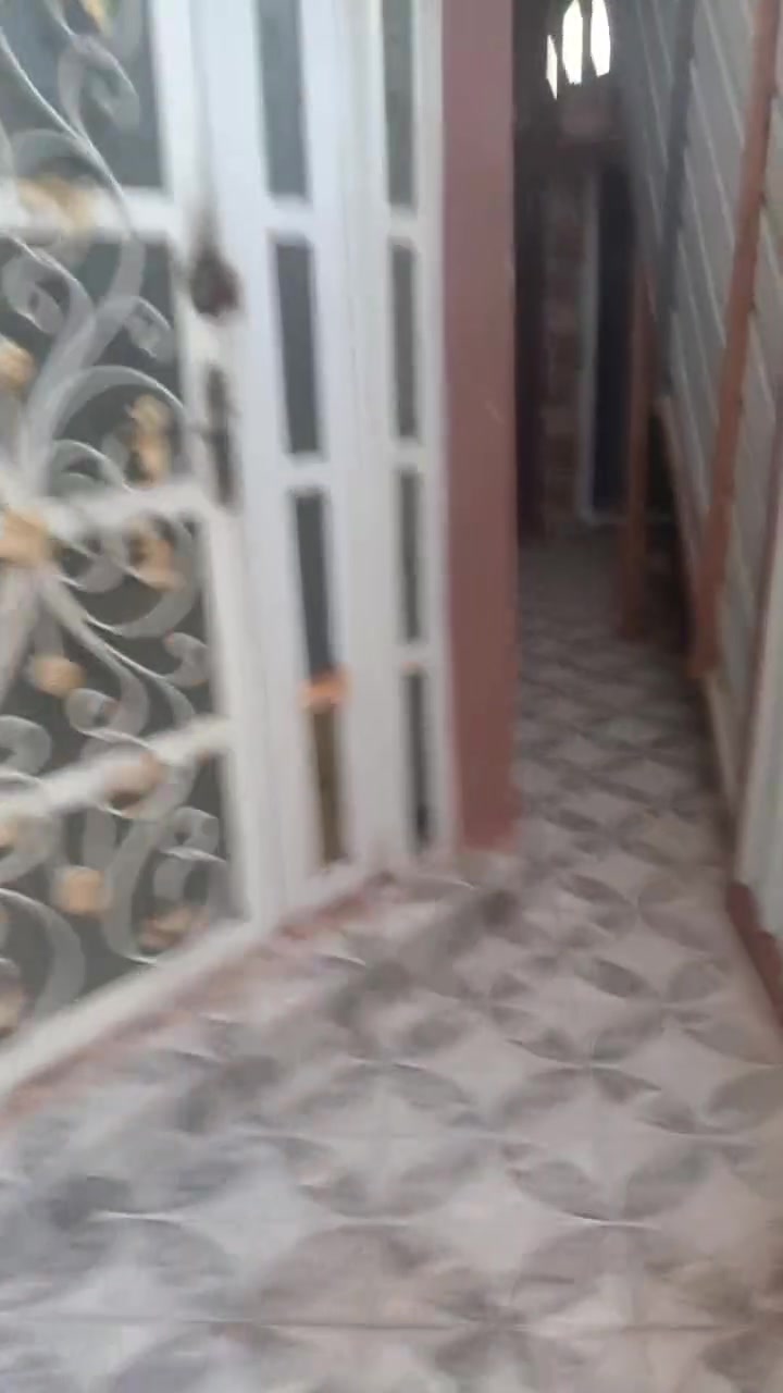 بيت للإيجار • شارع 30 القادسية