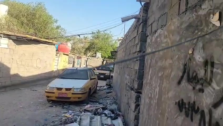 موجود بيت  80 متر كامل في مدينة الصدر داخل قطاع 55 قرب مستشفى الشهيد الصدر   
سعر 13   
*********** واتساب
