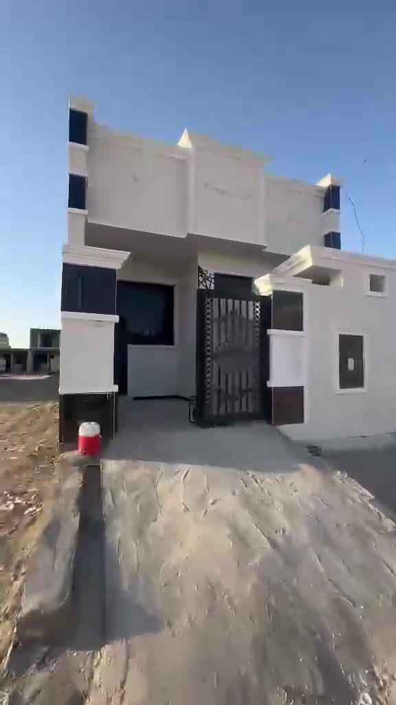 🏡 مشتمل للبيع
طابو صرف 
البناء  طابوك طابق واحد

رقم العقار 20136

بي اجازه بناء بسم شخص واحد تحويل مباشر

يحتوي كل مشتمل  على مطبخ واستقبال وصاله ومنور 

 وصحيات وغرفه نوم واحده
📐 المساحة الكليه :125 مربع
📏 الأبعاد:

- الواجهة: 6.25
- العمق (النازل): 20متر
 
السعر  76بي مجال بسيط

شارع 10

📍 العنوان: الفلوجة – حي الشهداء (الامين) 
قرب مدرسه خور عبدالله 
💰 

📞 للاستفسار والتواصل: ‎***********

