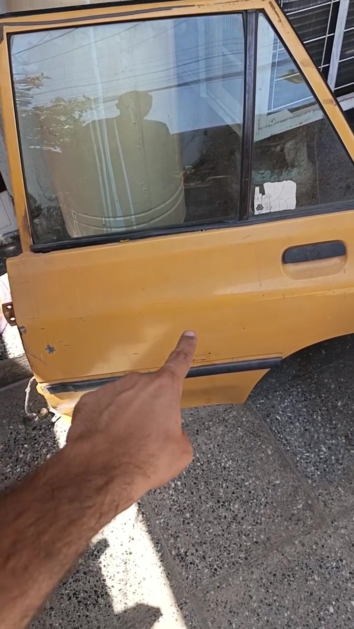 السلام عليكم غراض سايبا للبيع مال موديل ٢٠١٢ جهه السايق وبنيد مكاني بغداد البياع الاتصال ***********
