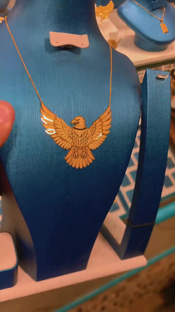وينكم جماعة النسر الترند خبلتونه🦅🦅🦅
جبنالكم ابن عمه الترند🐉🐉🐉
وزن كامل5غرامات عيار21 اكثر او اقل حسب طلب🟢

عنوان الكاظميه🟢
تنفيذ وتصميم حسب الطلب🟢
***********واتساب🟢

