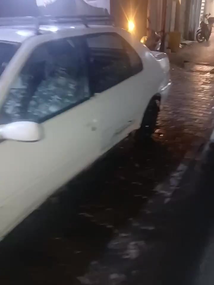 السلام عليكم 306 2001 للبيع   مكاني بغداد الحريه   ٢٦ ورقه صافي باسمي رقم الماني بغداد سنويه ساقطه ٢٠٢٥ شوف الفيديو ابيع عله وضعها ***********
