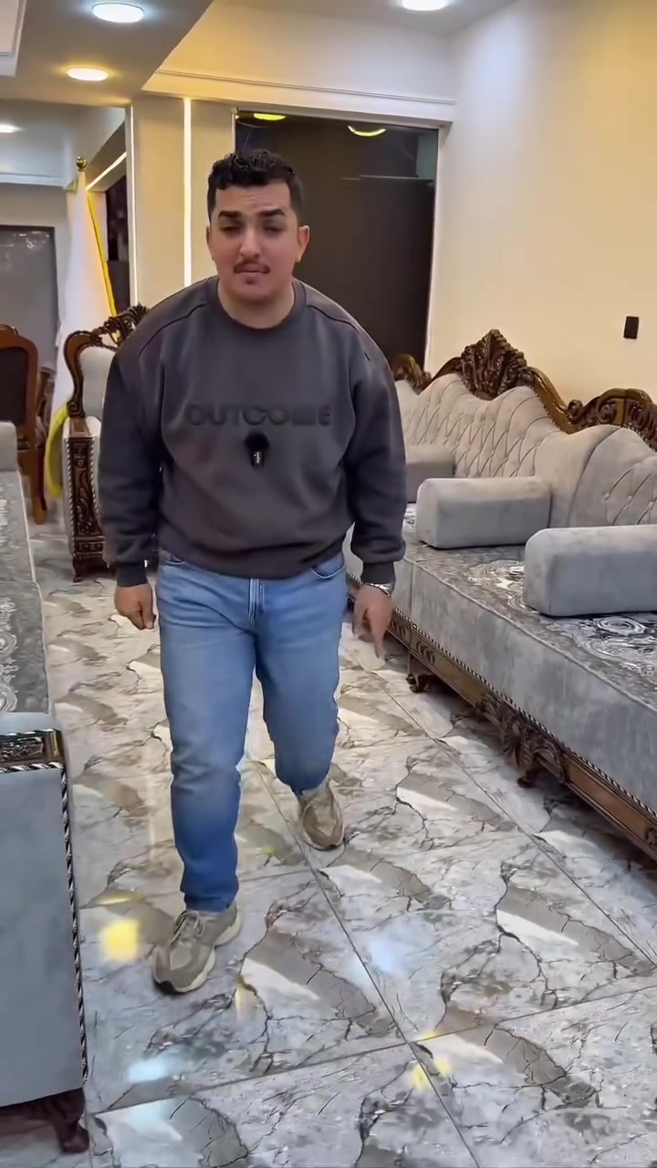 🛋️ ديوان موديل سلطان
#العمل_على_المتر_الطولي 
كل ما هو جديد ومميز من الاثاث  تجدونه لدينا 
اكمل جمالية بيتك مع الباشا 🏠

✅ التفصال حسب المساحة المطلوبة نشتغل ع متر 
✅ لدينا كادر مختص لتدوين القياسات [ مجانآ ]
✅ ديوان مودرن طراز تركي كل المواصفات درجة اولى 
✅ الاقمشة والالوان حسب اختيار الزبون 
✅ لمعرفة سعر المتر {ارسل صورة الموديل على الخاص}
🔻 بغداد حي الأعلام شارع قطر الندى مقابل افران الكوثر
📞***********

🚛 متوفر توصيل جميع المحافضات بأسعار مناسبة
