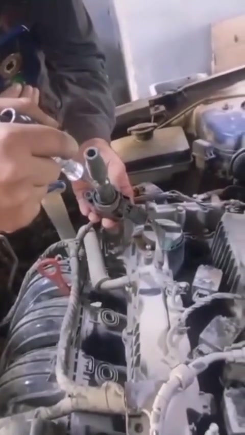 ا ستغل عرض إدامة سيارتك ويه الورشه الميكانيكيه أحدث التقنيات الحديثة 
عندك ضعف المحرك عندك اهتزاز أو ترتره سراف الوقود الحل  يمنه معه ضمان الجوده العمل
1،فحص الكمبيوتر 
2, فحص وتنظيف منظومة الوقود الكامل 
3, فحص المجاول شمعات الاشعال 
4،فحص جميع حساسات الاستشعار وتنظيف 
5, تنظيف دكش البارد الجويتر 
6تعيير البخاخ المعايير جيده 
ستغل العرض سعر 4بستم30الف,6بستم 50الف
 المحرك GTA سعر يختلف 
ملاحظه متوفر كادر جوال داخل محافظة النجف صيانة جميع سيارات احفظ رقم يمك تحتاجنه 
سارع الحجر العنوان شارع ملعب الكوفة مقابل عمود 13الاستفسار ***********
