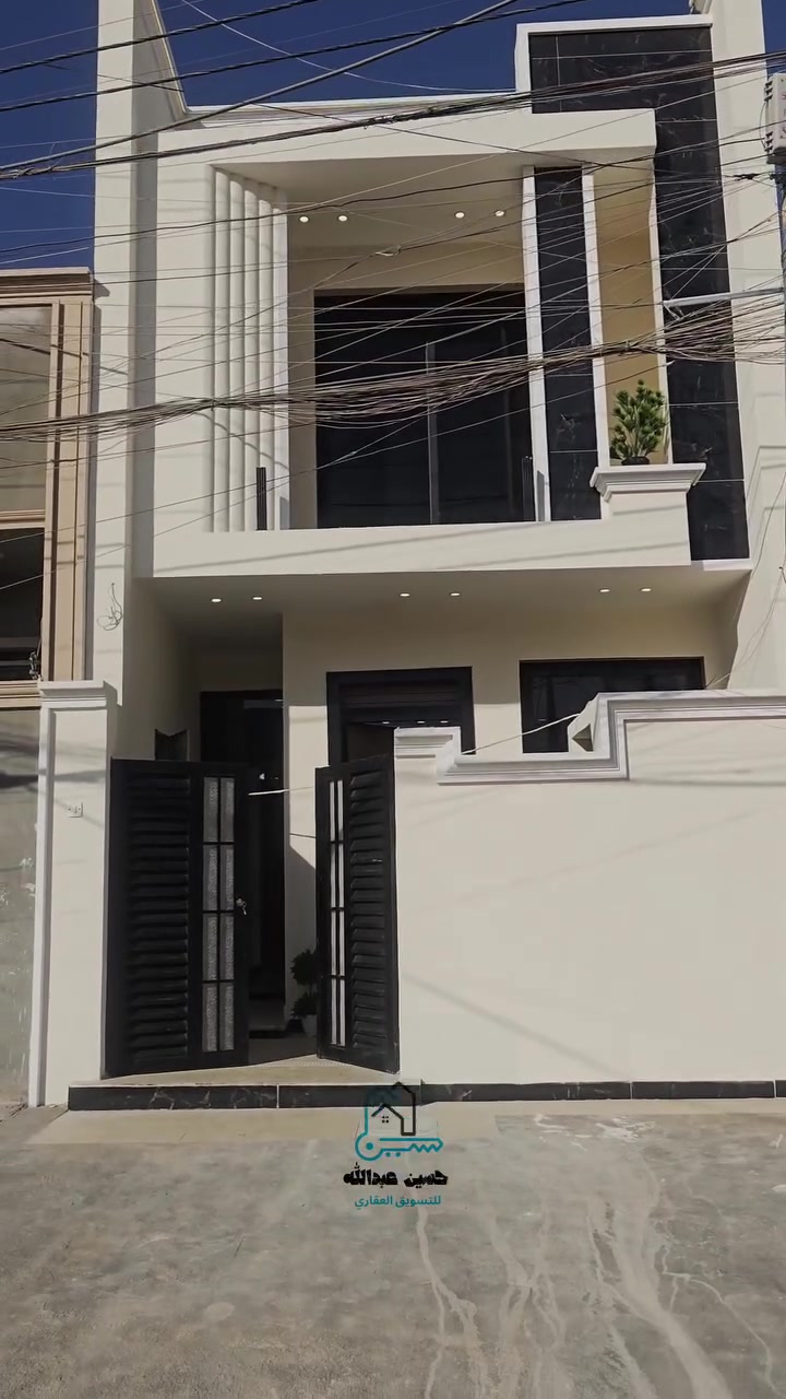 🏡 مشتمل للبيع - بناء حديث 2026 🏡
​📍 الموقع: بغداد - الكرخ - حي التراث - شارع 20 الخدمي (نهاية شارع مقهى الذئاب)
🛣️ عرض الشارع: 20 متر | الرصيف: 4 متر
​📐 المساحة والأبعاد:
​المساحة: 100 متر مربع
​الواجهة: 5 متر
​النزال: 20 متر
​جنس العقار: طابو ملك صرف 📄
​🏗️ تفاصيل العقار (طابقين):
​استقبال واسع
​3 غرف نوم
​مطبخ
​صحيات عدد 3
​طارمة + حديقة + منور
​سطح أول: يحتوي على جلسة عربية 
​سطح ثاني: بمساحة كبيرة جداً
​💰 السعر المطلوب: 190 مليون دينار عراقي (مع مجال بسيط للجادين)
​📞 للتواصل والاستفسار:
يرجى مراسلة الصفحة مباشرة أو الاتصال على الأرقام التالية:
📱 [ *********** ]
📱 [ *********** ]
