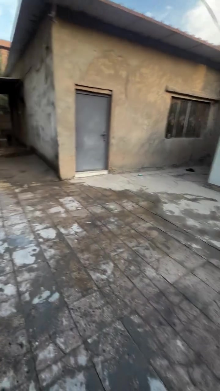 كريطعه قرب جسر عشتار • نضيف • مجهز بسخان