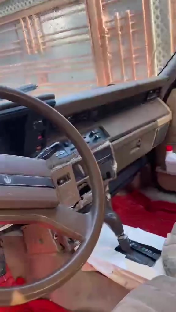 ياالله سلام عليكم سياره سوبر مديل 85 سياره بلديهً كير ومحركً 2ونص تحويل مكاني بغداد رقم السياره كركوكً السعر 30 وبيه مجال التصال ***********
