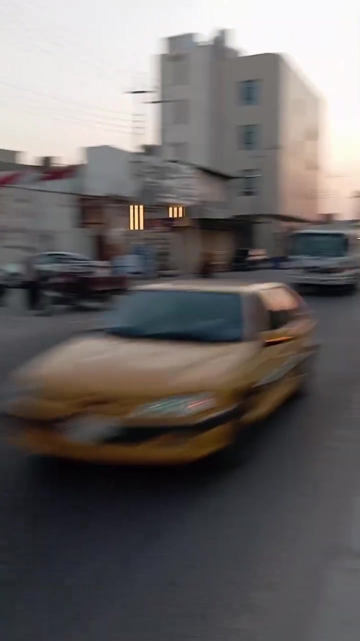 قطعه ارض  زراعيه 200متر للبيع ابو الخصيب الشارع الوسطي قرب جامع الشهيد طه ثاني قطعه  على الشارع العام شارع تبليط عشره متر  يوجد كافه الخدمات للتواصل ***********
