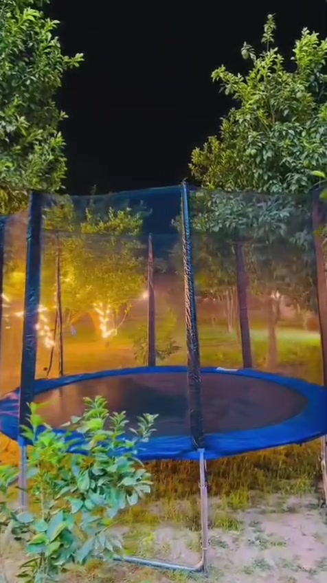 مزرعة للايجار اليومي 🏝️ 

بغداد _  البوعيثة 📍

*********** ☎️
