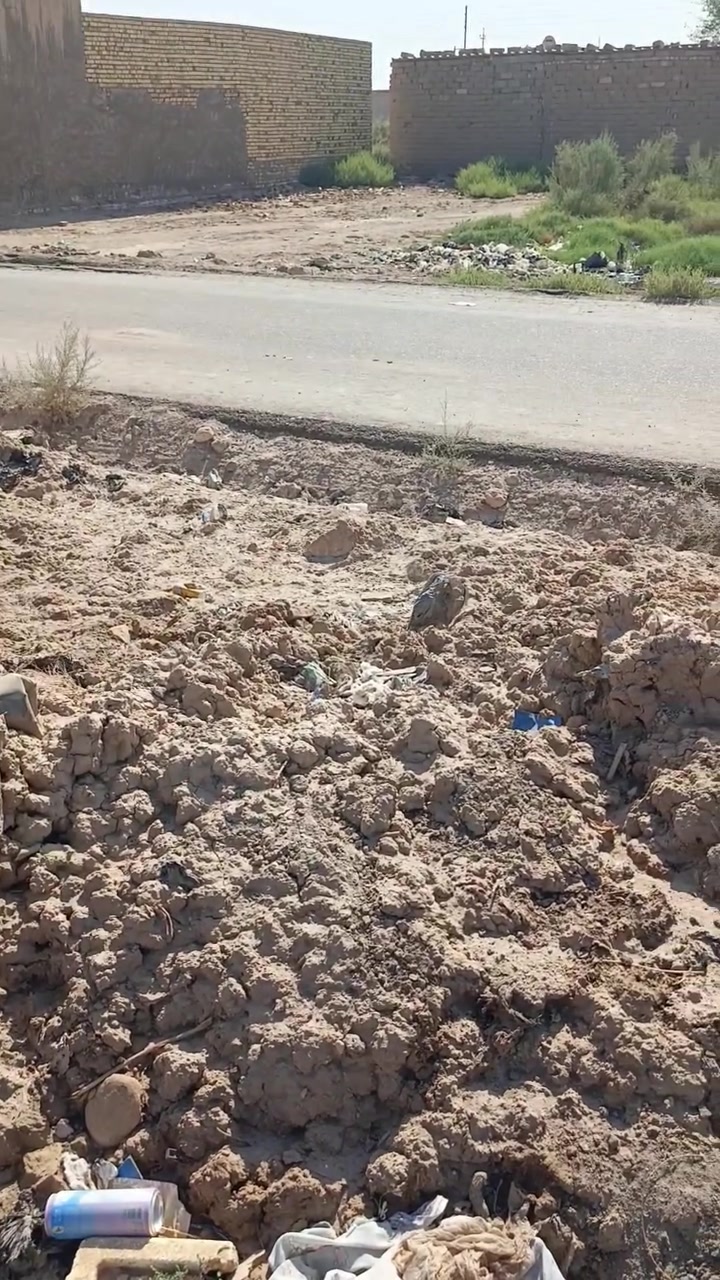 سلام عليكم 
قطعه 200متر مكان حي جوادين شارع ام البنين 

 سعر 20 او بيه مجال تفاصيل اكثر على هذا رقم ***********
