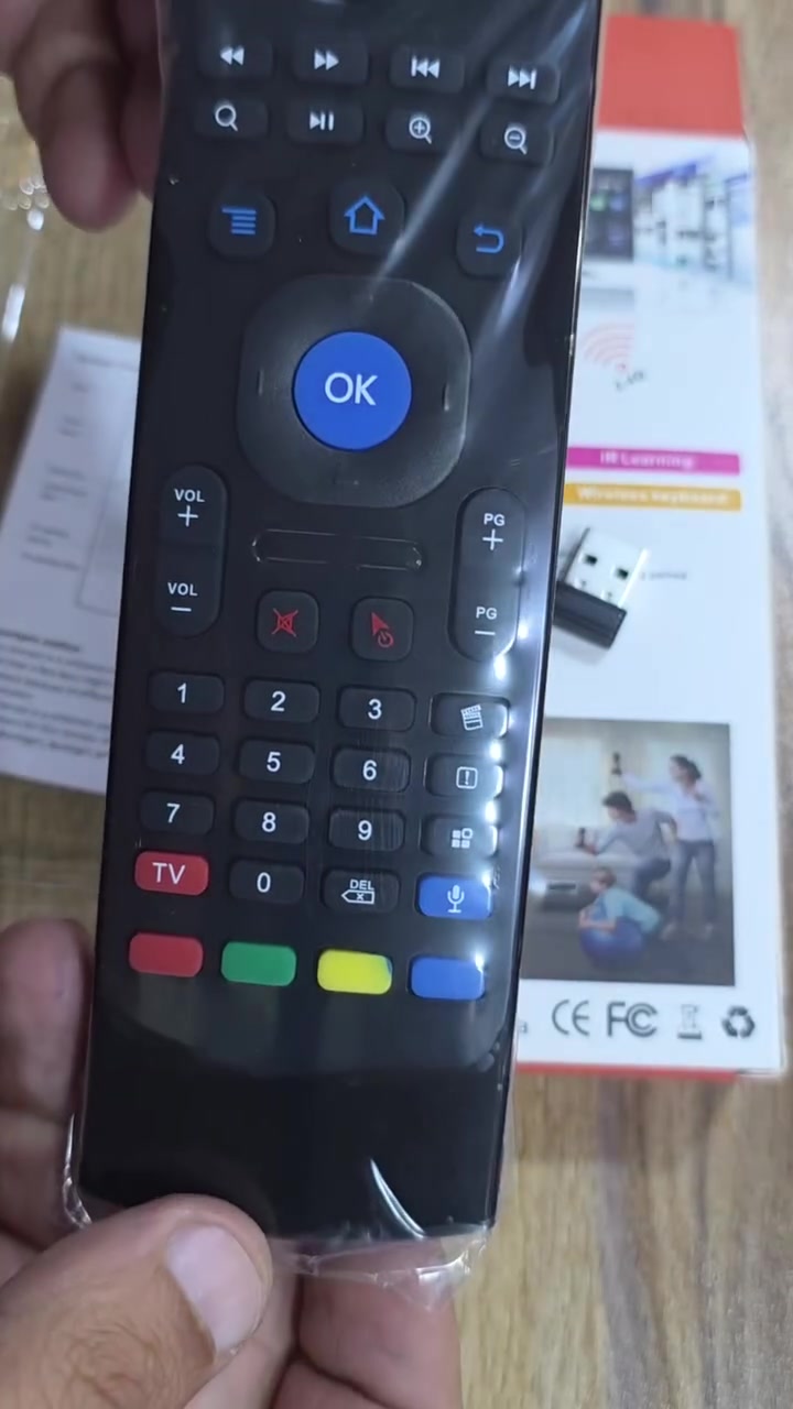 🖱️🎮 AIR MOUSE – ريموت ذكي متعدد الاستخدامات
حوّل استخدامك للتلفزيون والـ Android Box إلى تجربة أسهل وأسرع مع Air Mouse 2.4GHz 🔥
يجمع بين الماوس اللاسلكي + لوحة مفاتيح + التحكم بالحركة + الأوامر الصوتية في جهاز واحد.
✨ المميزات: 🔹 تحكم بالحركة Motion Sensing
🔹 لوحة مفاتيح كاملة للكتابة والبحث
🔹 دعم الأوامر الصوتية 🎙️
🔹 اتصال لاسلكي 2.4GHz سريع ومستقر
🔹 أزرار تحكم بالصوت والوسائط
🔹 يعمل مع Smart TV / Android Box / PC
🔹 USB Wireless Receiver
🔹 تصميم عملي وسهل الاستخدام
📦 متوفر الآن لدى مركز روتانا لتجارة الأجهزة الإلكترونية
📞 للاستفسار والحجز: ***********
📍 بغداد – المحمودية – حي البتول – مجاور تربية قسم المحمودية
#AirMouse #ريموت_ذكي #AndroidBox #SmartTV #المحمودية

