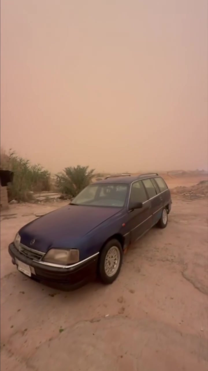 سلام عليكم اوبل اوميكا البيع سياره جهازه من كلشي توها معمره حداديه تخم تاير سنويه 2030 بسمي مكاني ديوانيه***********
