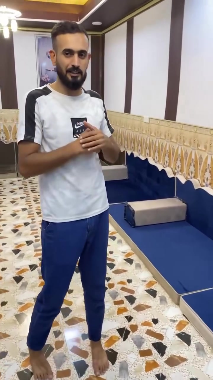حياكم الله زبائننا الكرام في محلات العثمان
الجودة عنواننا شغل جميل وراقي ومرتب ونظيف وسريع ومواعيد قريبة العنوان الجدعة الشارع العام 
تواصل ع الرقم ***********
