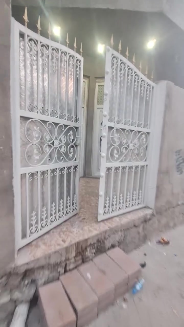 بعقوبه المركز • ١٠٠م • ٣ غرف