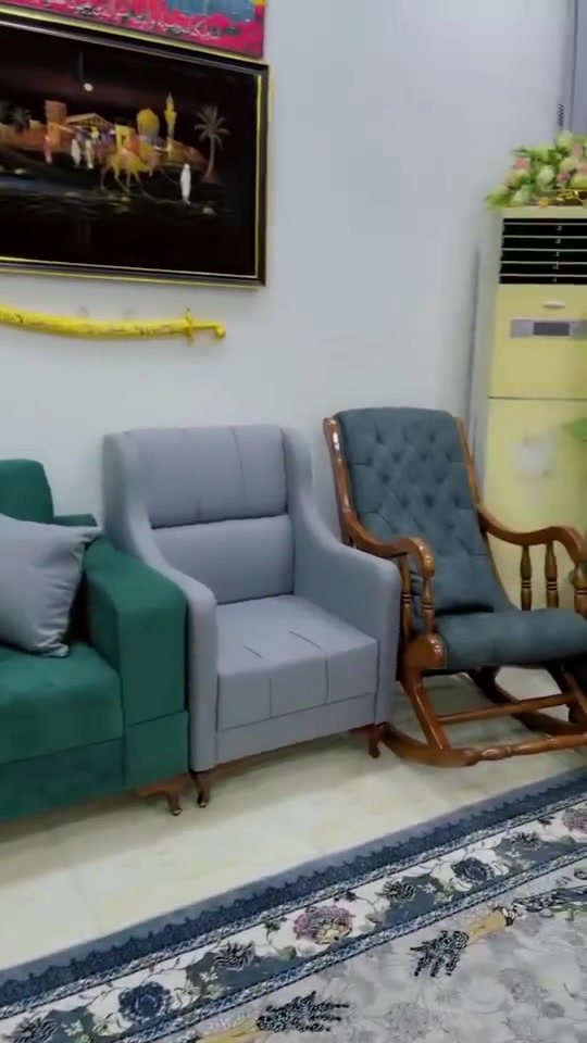 كنب مستعمل • ٢ كبار • وحدة وسط