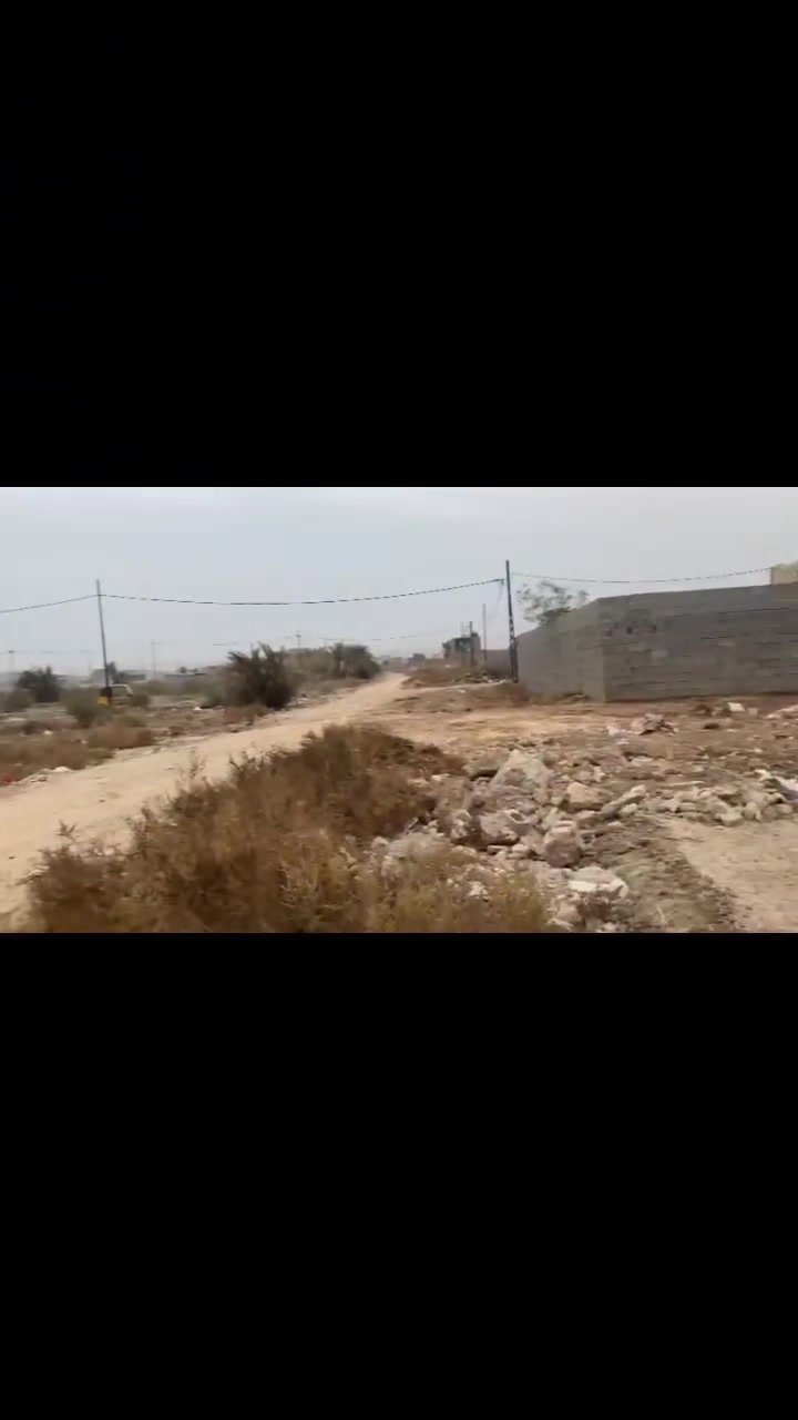 قطعه ارض في خضراء الدسيم للبيع ٢٠٠ متر رايدها ب١٠ مليون وهذا رقمي *********** واتساب
