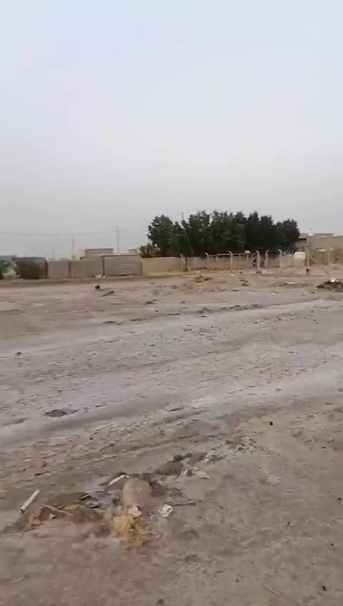 السلام عليكم
 قطعه 200 متر جاي من مكتب نصير جاي من الحسينه الزهراء قريبه على الشارع والسعر ٨ مليون
للاستفسار التواصل على الواتساب
(***********)
