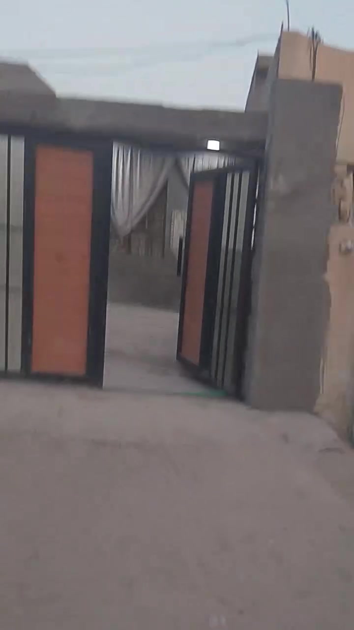 سلام عليكم بيت 150 متر شارع ركن جامعه كربلاء الاستفسار على هذا الرقم ***********
