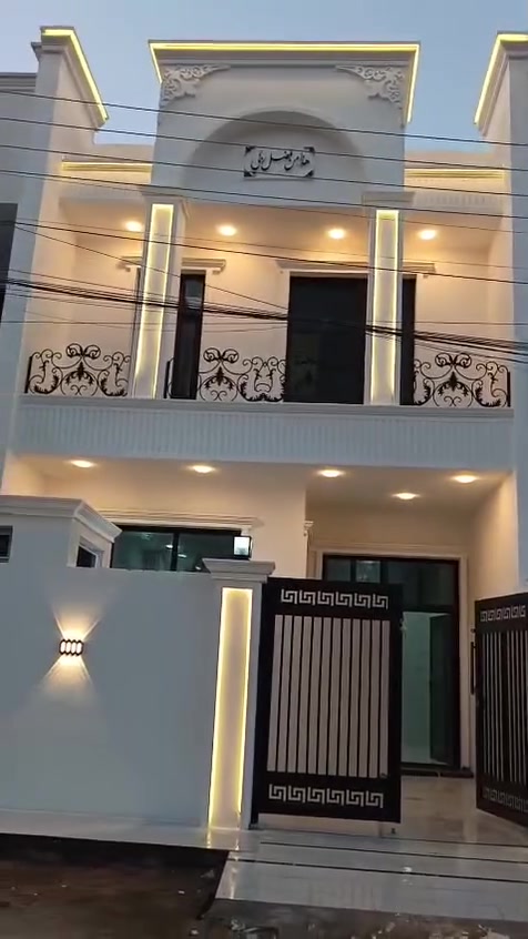 🕋بسم الله الرحمٰن الرحيم 🕋
👋السلام عليكم ورحمة الله وبركاته👋

🌄الانبار قضاء الفلوجه 

🏡 مشتمل طابقين 

#للبيع في حي الشهداء حي الامين منطقة ال ١٧ نافذ على شارع ٤٠ ثاني قطعة عن الشارع 

🔵 المساحه ١٢٥م  الوجه ٦ وربع ونزال ٢٠ 

🚧 بناء طابوك بناء جديد 

طابو صرف سند تحويل ملكيه بسم شخص واحد مع إجازة بناء 

🛣️شارع ١٠م

 

🏠طابقين 

🔵استقبال 
🔵مطبخ 
🔵غرفة عدد ٣
🔵مناور 
🔵صاله عدد2 
🔵صحيات عدد2  

💲#السعر المعلن١٢٠مليون وقابل للتفاوض 
🧑‍💻عزيزي عندك عقار وتريد تبيعه باسرع وقت راسل صفحتنه نلبي لك طلبك 🙏♥️

⁉️للاستفسار اكثر مراسله الصفحة أو الاتصال على الارقام التالية 
*********** ☎️كورك 
***********☎️ واتساب  

⁉️اذا كنت تملك عقار وترغب في نشره مراسله صفحتنا  او ارسال المعلومات على الواتساب ☎️👆

⁉️الاسعار المعلنه عندي تحدد من قبل البائع وليس المكتب ونجمع البائع والمشتري وجها لوجه لاتمام عمليه البيع

⁉️متابعه ولايك للصفحه ليصلكم كل ماهو جديد فضلاً وليس أمراً

♥️طابت أوقاتكم بكل خير ♥️
سوق الفلوجه المفتوح عقارات الفلوجة العقار المميز الفلوجة سنتر عقارات الفلوجة🏘
