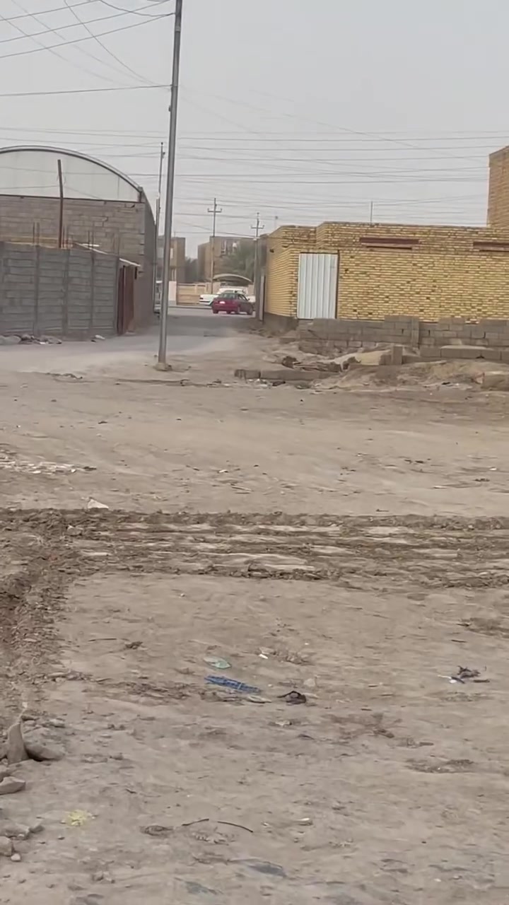 قطعه زراعي للبيع جاهزه مجاري كهرباء  ٢٠٠ متر
سعر ١٥ بيها مجال 
***********
