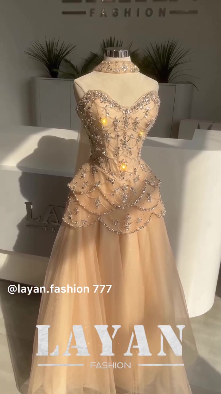 ليان فاشن • فساتين زفاف • بغداد مجاور بيلونا