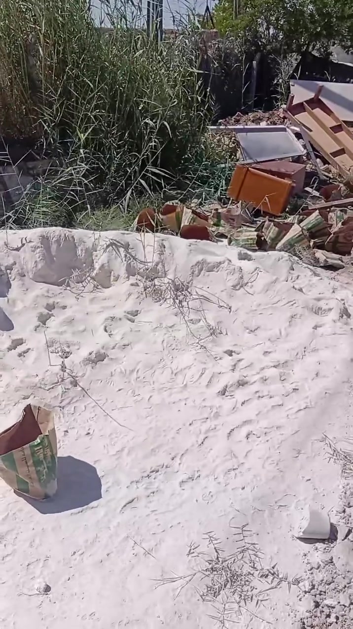 جص للبيع المكان أبو صخير ***********
