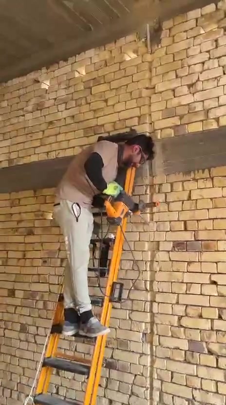 السلام عليكم ورحمة الله وبركاته علي لنشر شبكة المنزل وحفر النزالات كص كوسره شغلنه كله ليز وكبان  اعمل مركز البصرة للاستفسار اتصل ‏‏‪***********‬‏
